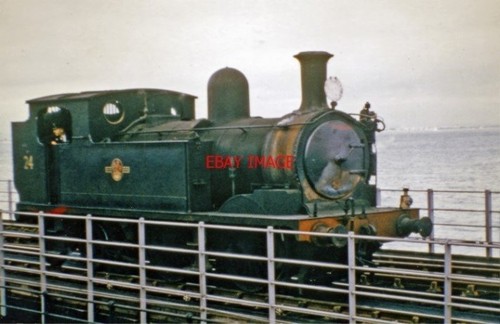 Photo loco w24 - photo,